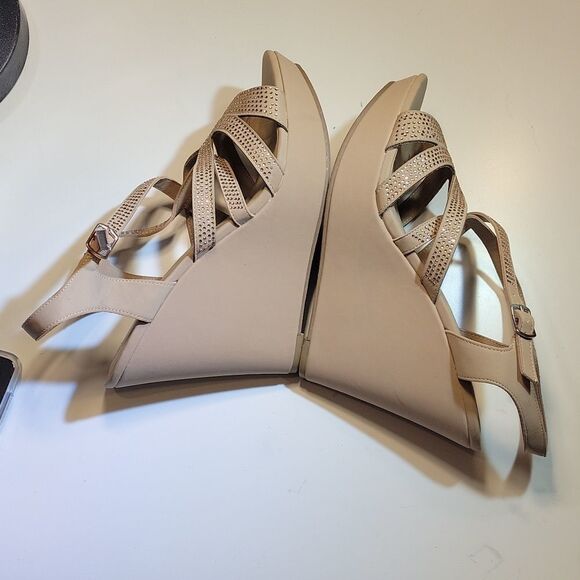 BRAND NEW ME TOO WEDGE STYLE OPEN TOE ANKLE STRAP WOMEN"S SANDAL - Picture 15 of 15